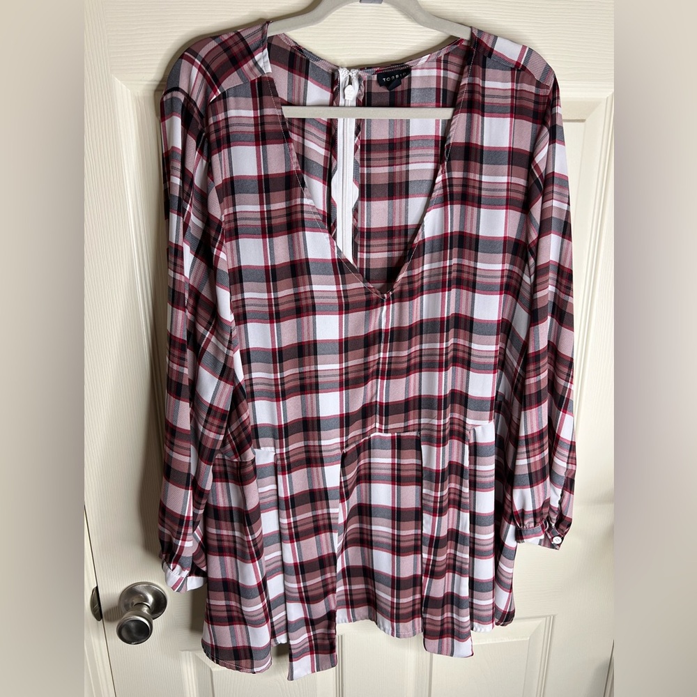 Torrid Plaid V Neck Top size 4X
